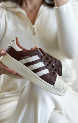 Tênis Adidas Superstar
